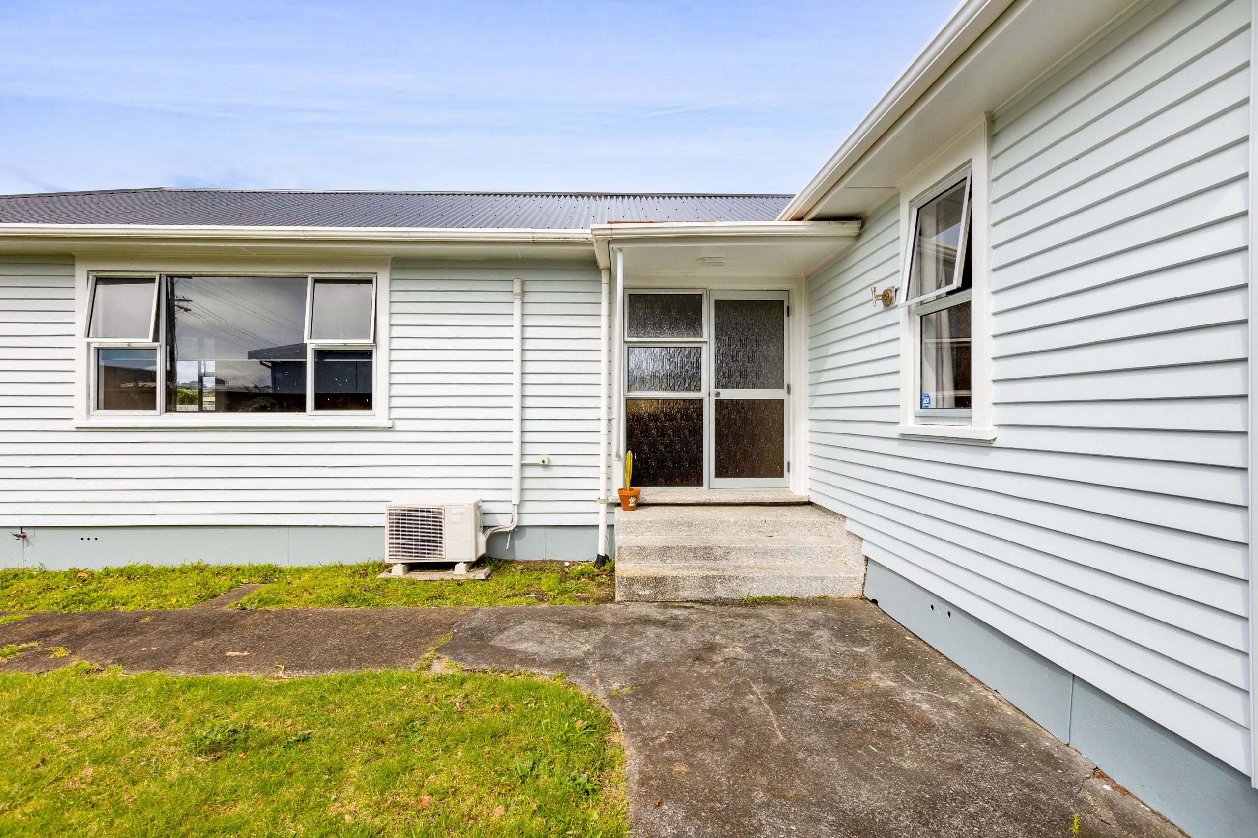 31 Paritutu Road, Spotswood, Taranaki 4310 NZ