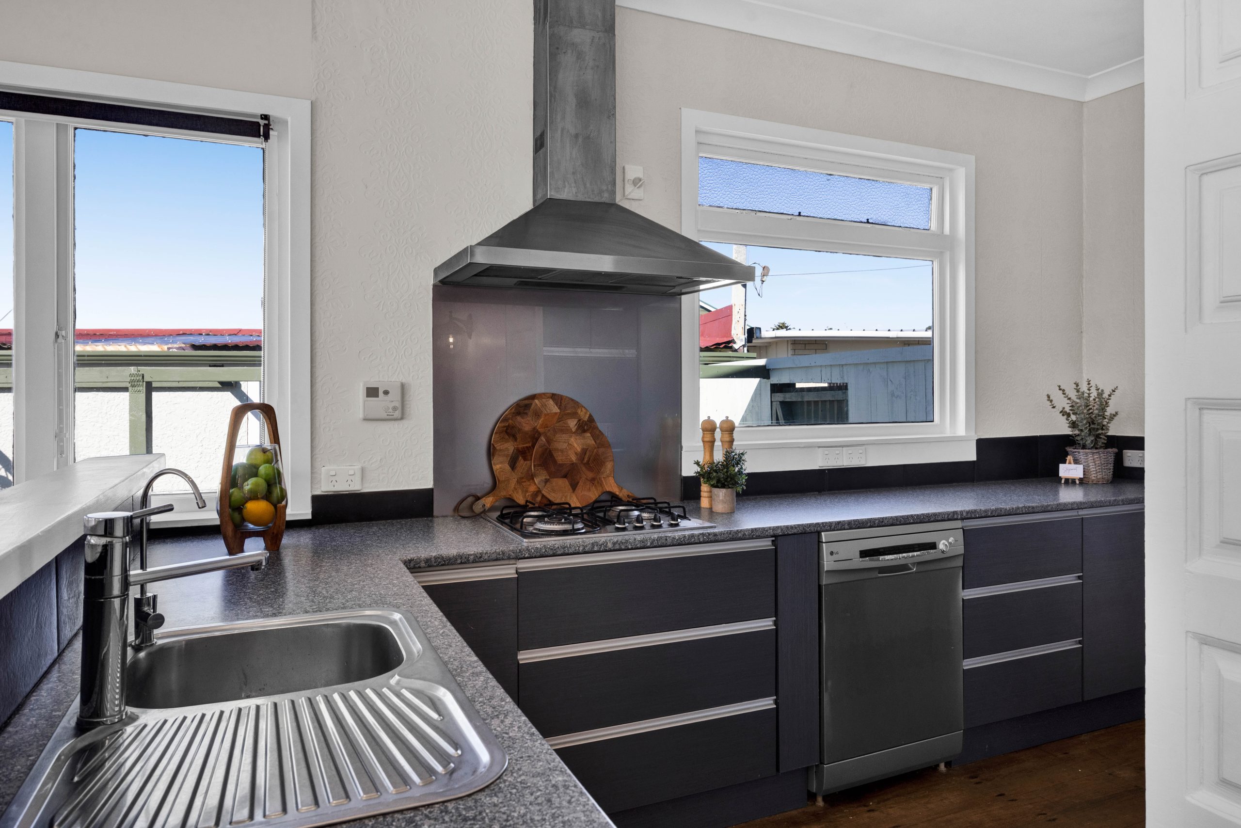 11 McNaughton Street, Waitara, Taranaki 4320 NZ