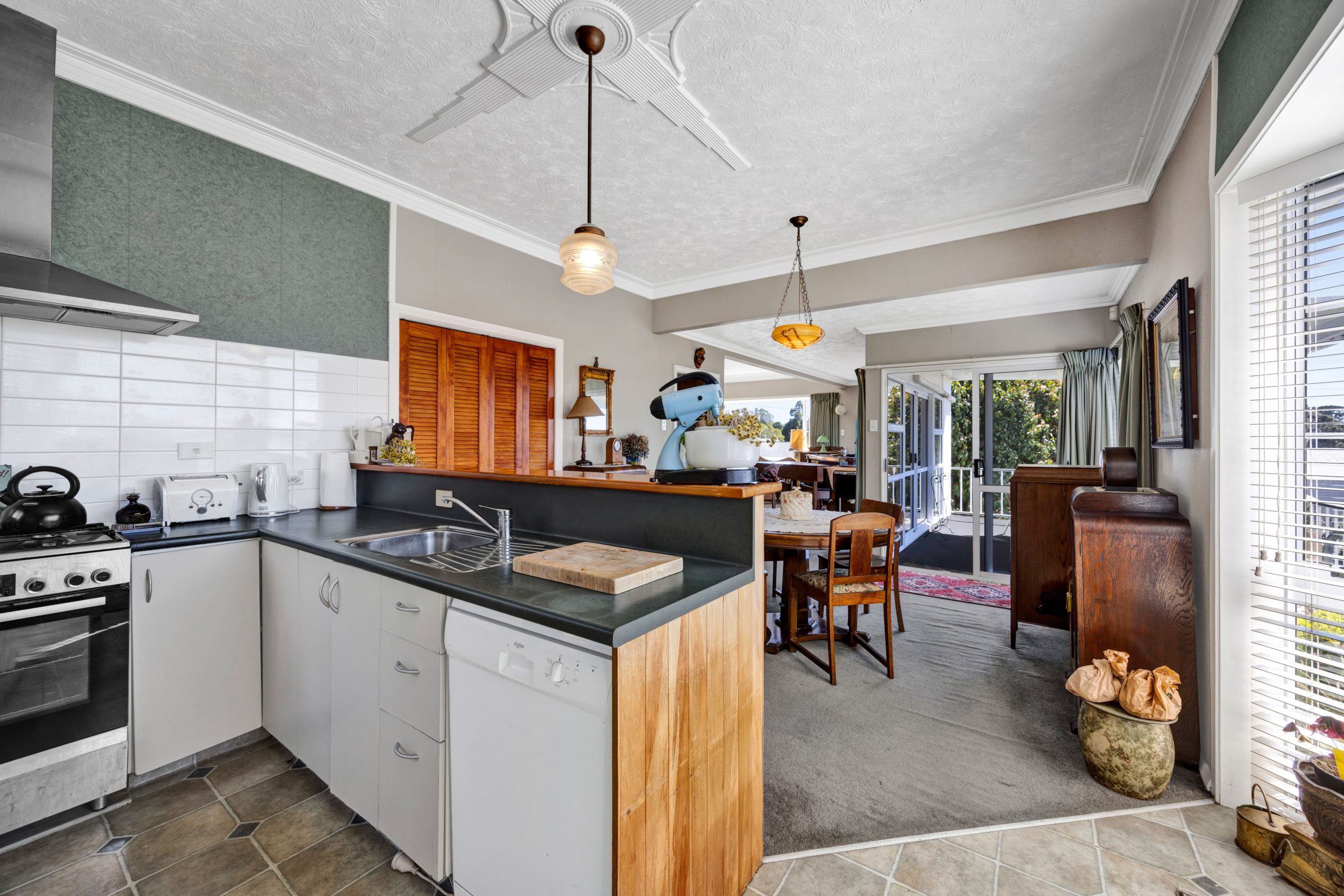 32 Queens Road, Glen Avon, Taranaki 4312 NZ