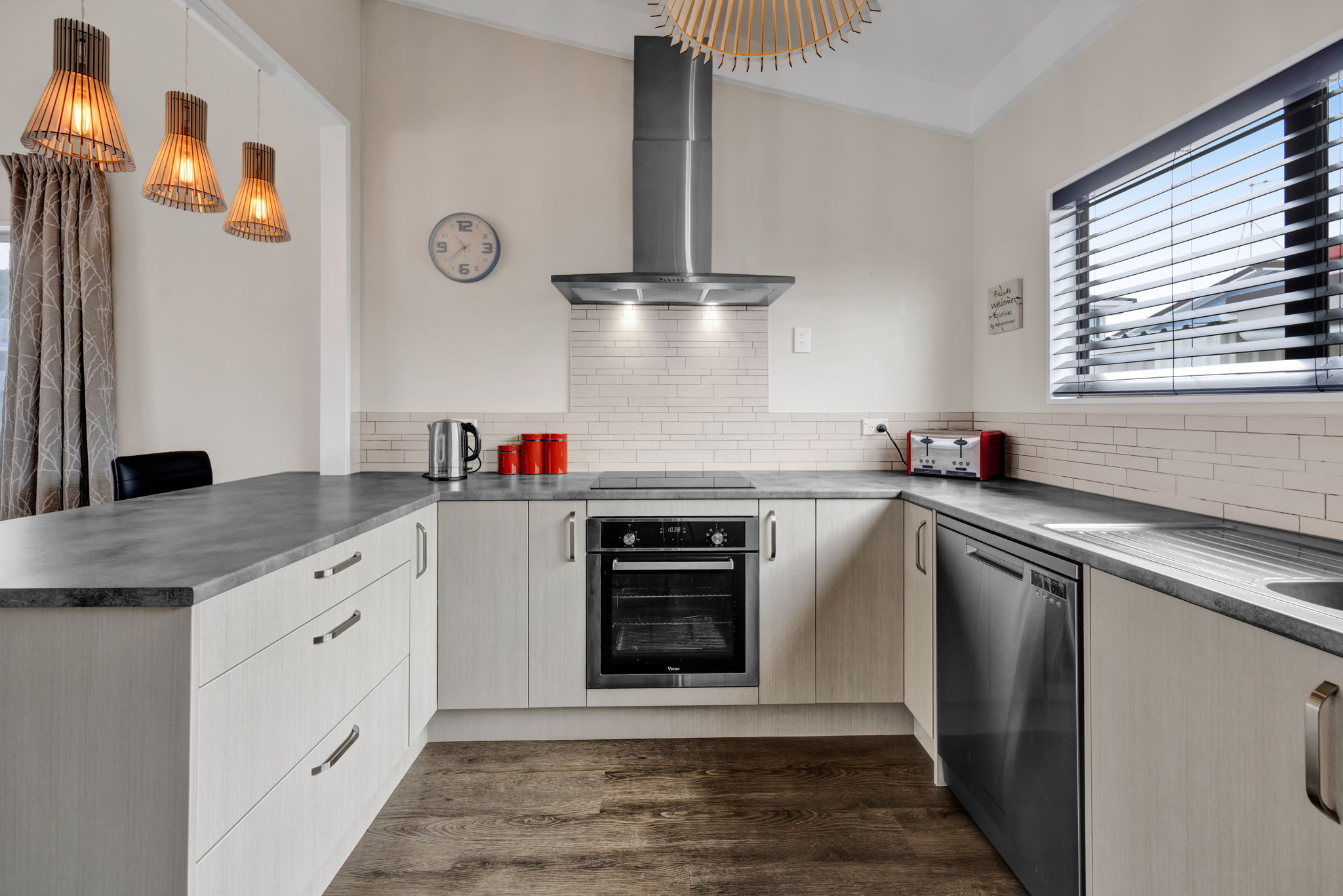 4 Naumai Place, Spotswood, Taranaki 4310 NZ