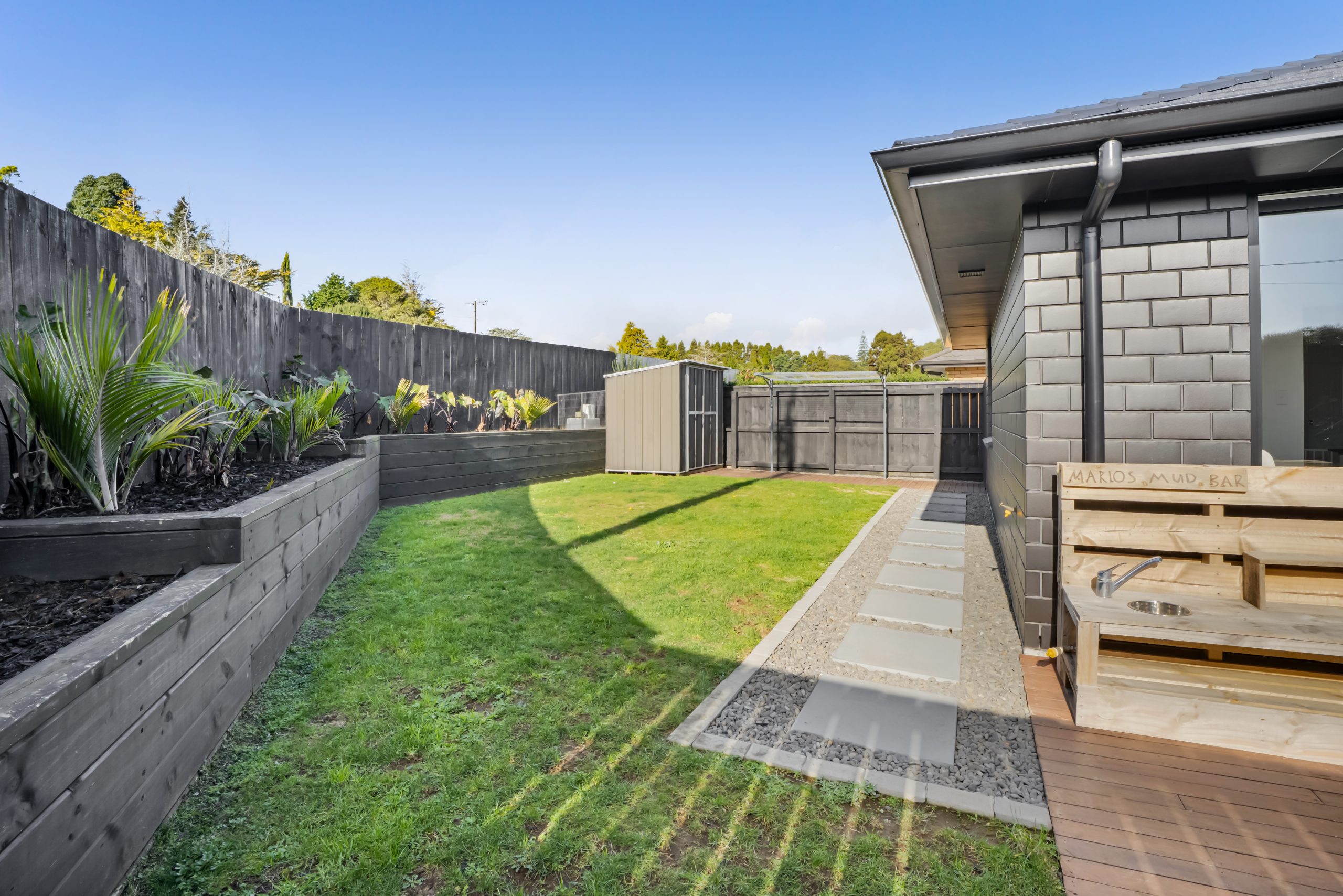 1 Rehua Place, Waiwhakaiho, Taranaki 4312 NZ